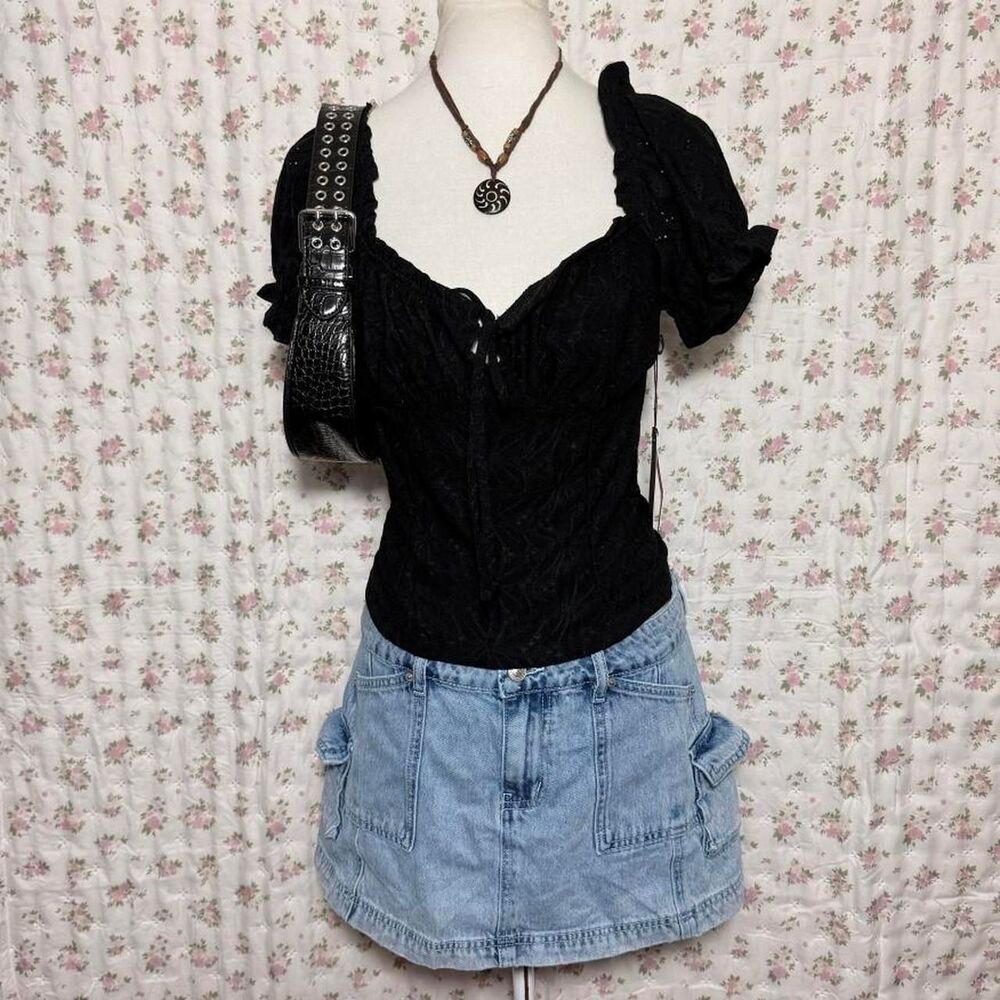 NWT Black Puff Sleeve Top Adjustable Tie Front Women’s Blouse